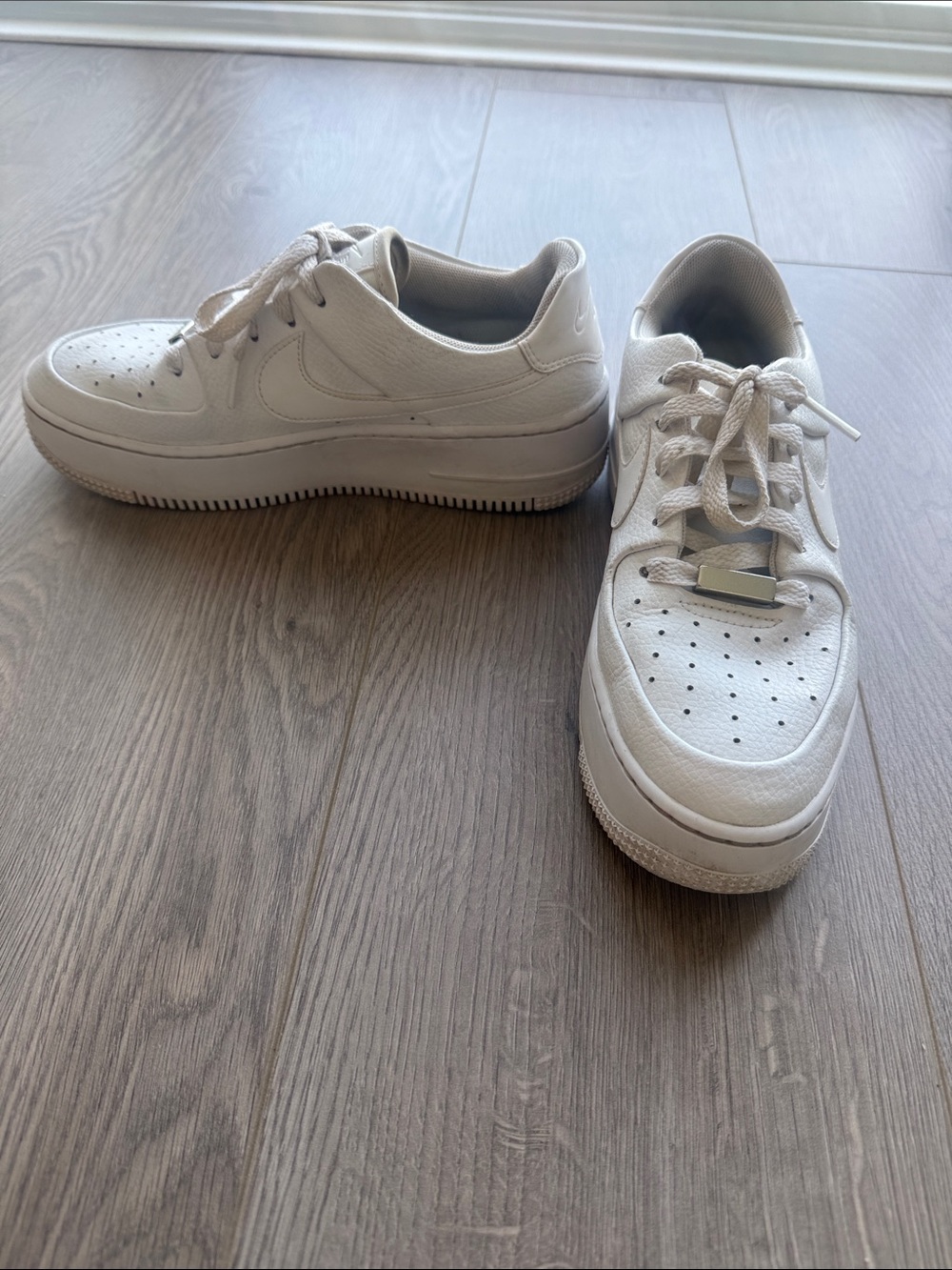 Nike Leather Air Force 1 - Picture 6 of 6
